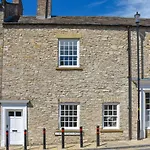 Brittain House * Richmond (North Yorkshire)