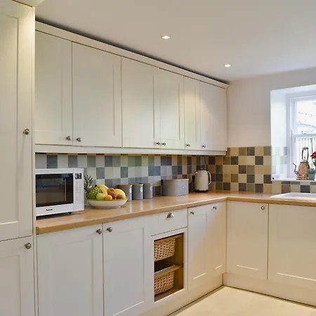 Holiday home Brittain House